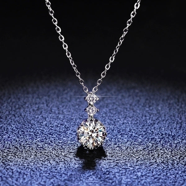 925 Sterling Silver Moissanite Zircon Inlay Round Pendant Necklace