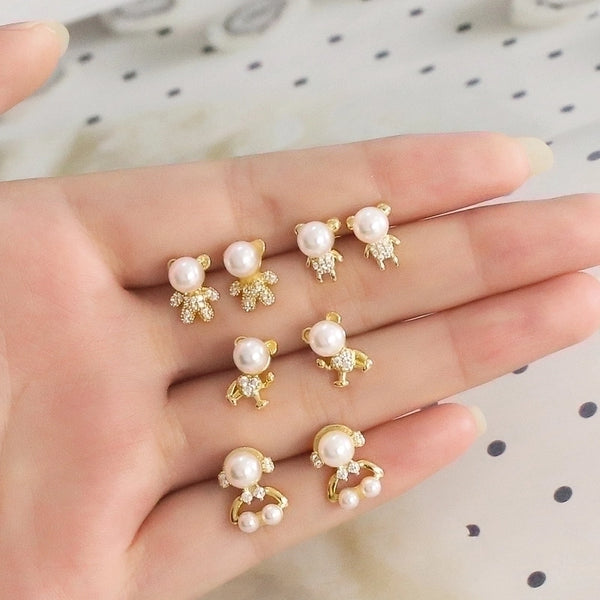 1 Pair Modern Style Minimalist Animal Bear Plating Inlay Copper Artificial Pearls Zircon 18K Gold Plated Ear Studs