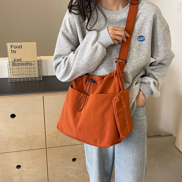 Women'S One Size Nylon Solid Color Basic Classic Style Sewing Thread Zipper Shoulder Bag Tote Bag Crossbody Bag