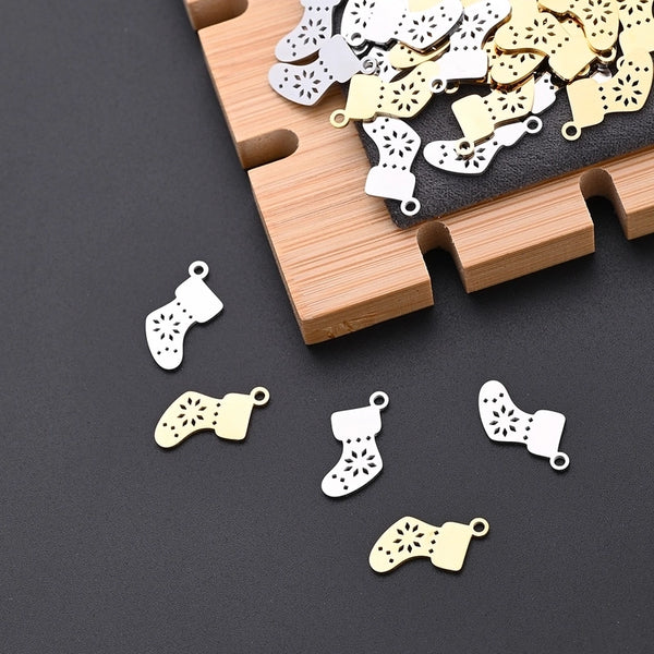50 Pcs/Package 10.5*18Mm Hole 1~1.9Mm 304 Stainless Steel Gold Plated Christmas Socks Polished Pendant Jewelry Accessories