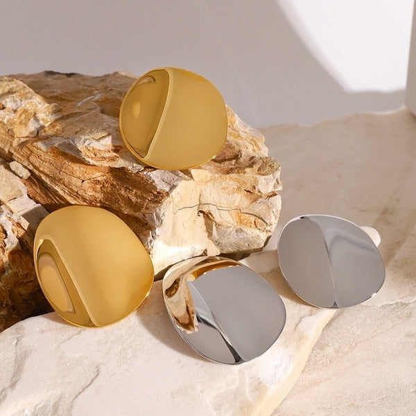 Minimalist Classic Style Solid Color 304 Stainless Steel Ear Studs