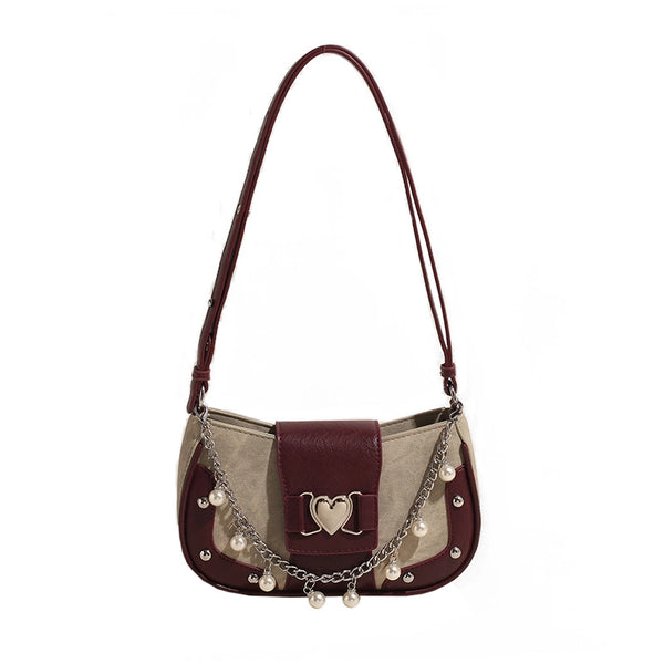 Women'S Small Pu Heart Shape Elegant Basic Classic Style Chain Saddle Shape Buckle Underarm Bag